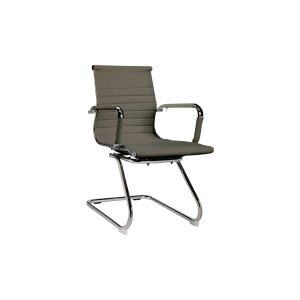 Cadeira de escritório com estrutura em metal cromado e revestida a imitação de pele. A peça ideal para complementar o seu espaço corporativo.